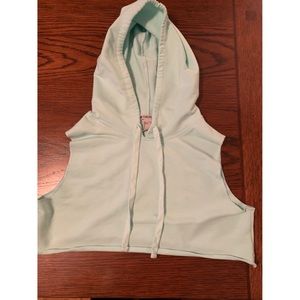 Forever 21 cropped light blue work out top